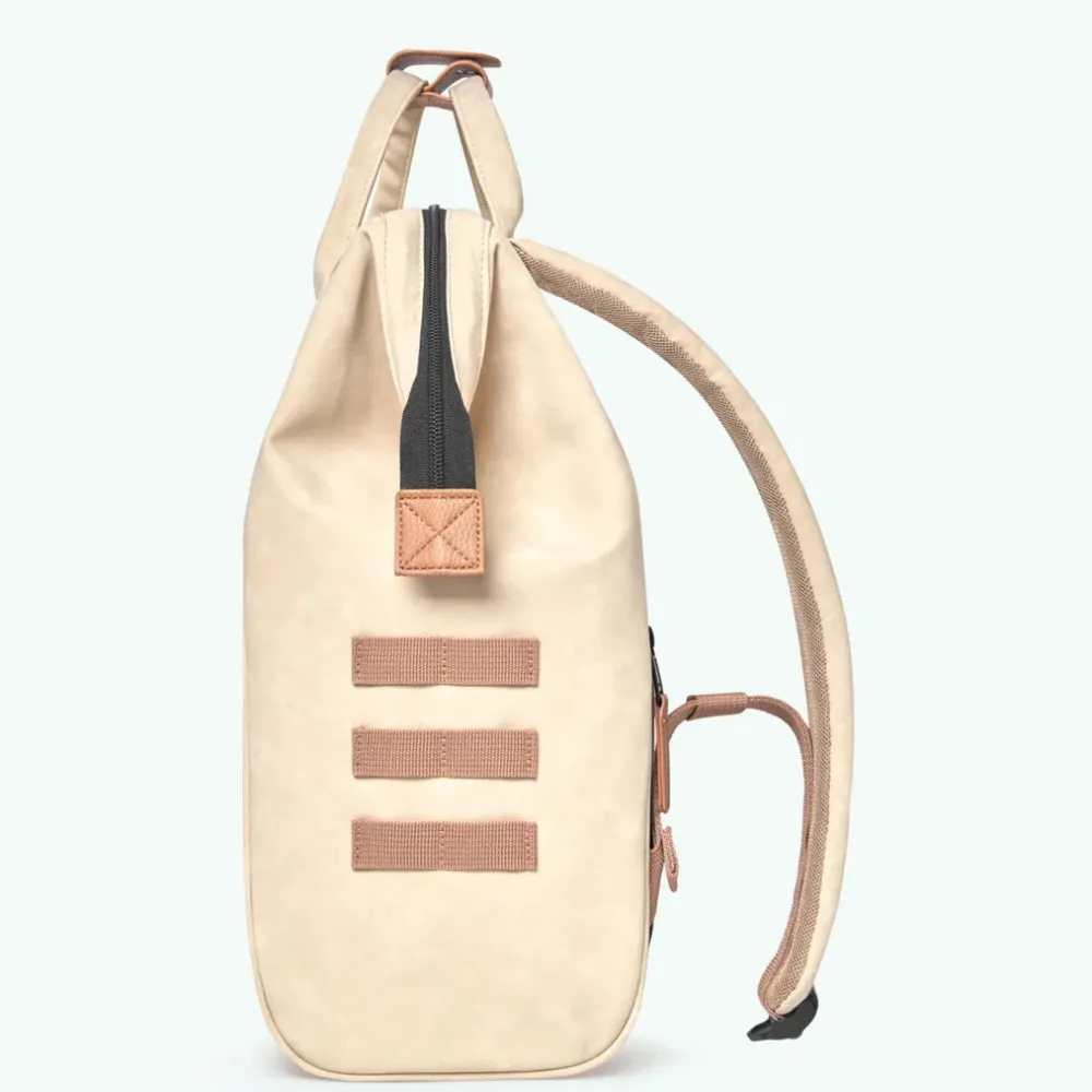 adventurer_m_andenne_beig_1.webp Cabaia Adventurer M Andenne Beige- Taschen & Rucksäcke