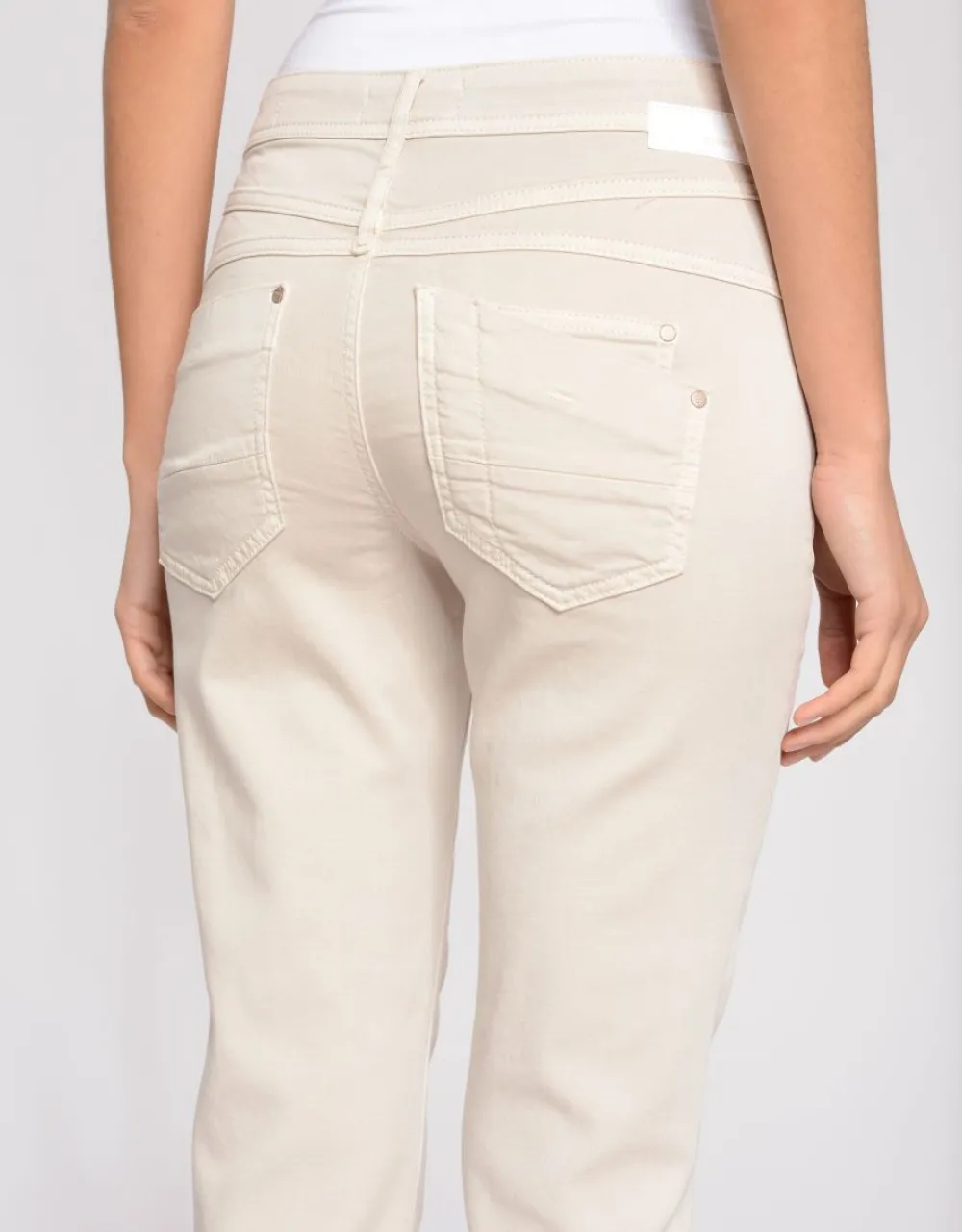 gang_jeans_amelie_wet_san_5.webp Gang Jeans 94Amelie Wet Sand- Jeans