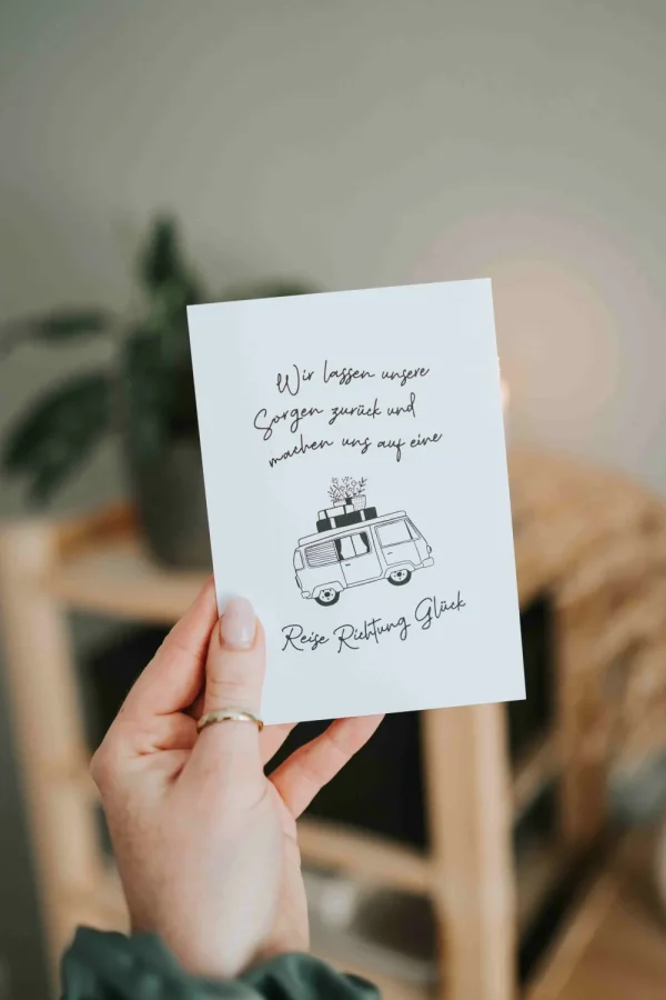 Heldenglück HG Postkarte Reise Richtung Glück- Lovely Stuff