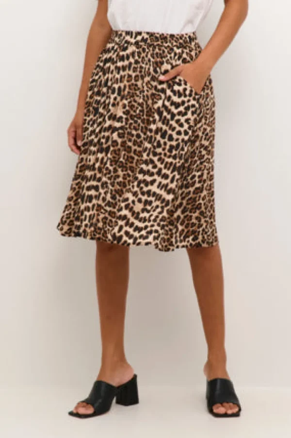 Kaffee KAAmber Short Skirt Classic Leopard- Röcke