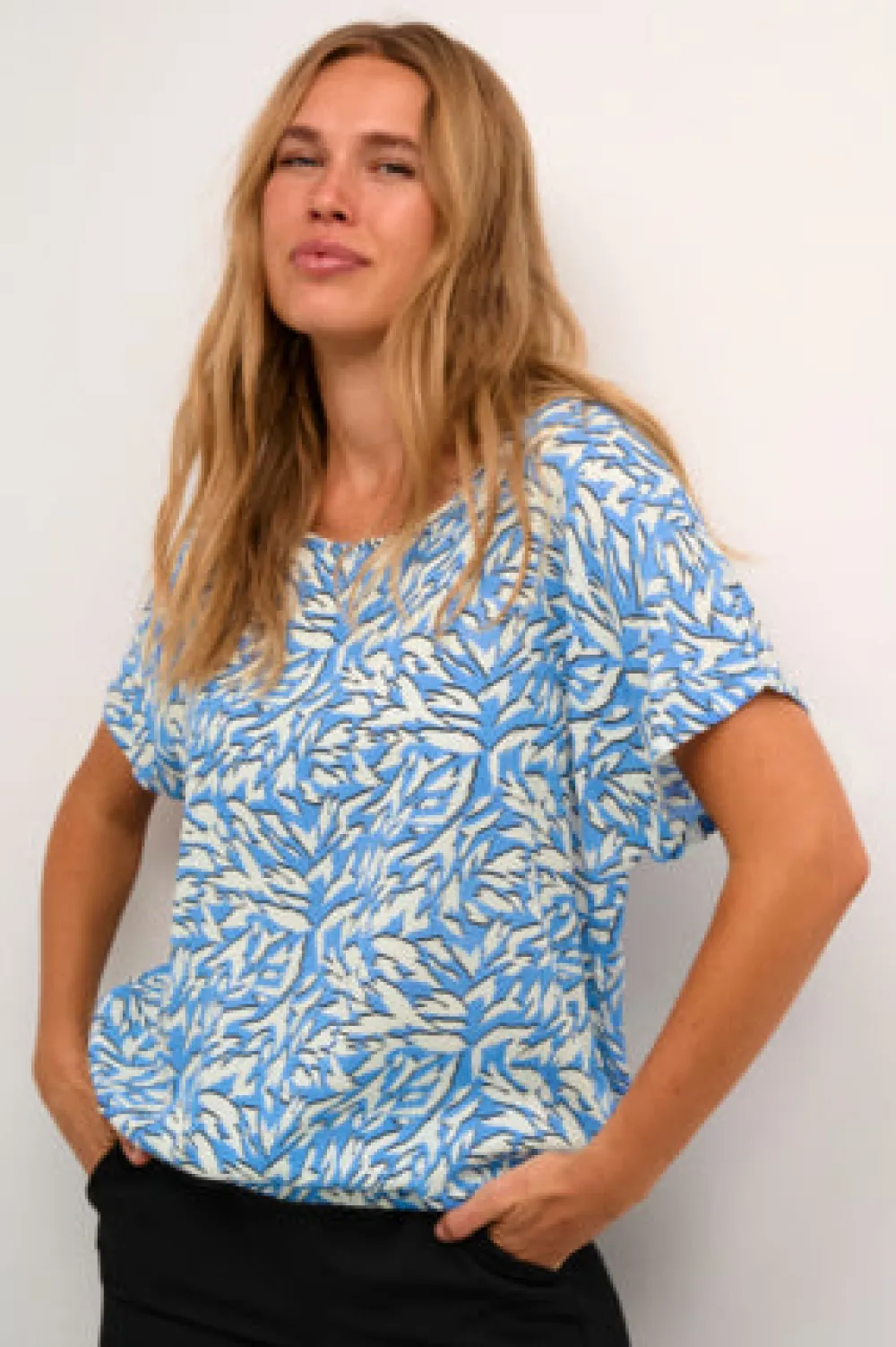 kajetta_top_blue_1.webp Kaffee KAJetta Top- T-shirts & Tops