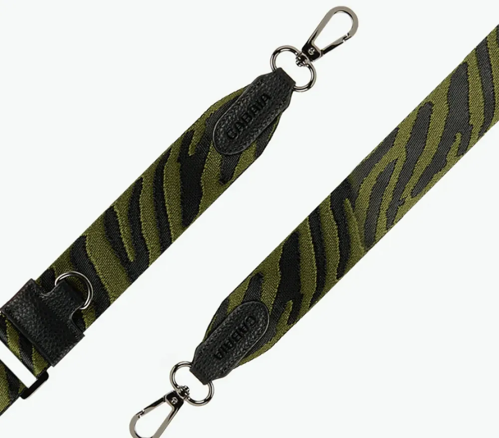 schultergurt_apia_black_g_0.webp Cabaia Schultergurt Apia Black Green- Taschen & Rucksäcke